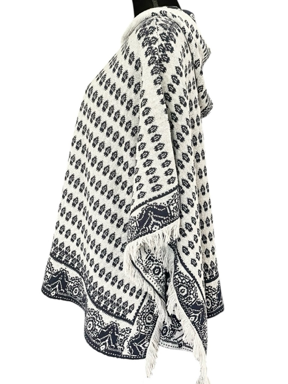 Umgee Oversized Gray Navy Chunky Knit Fringe Pullover Poncho Sweater Cozy warm